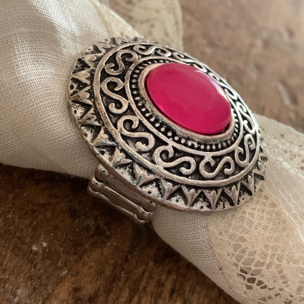 Pink Bohemian Silver Stretch Band Fashion Ring Womans Costume Jewelry Medallion